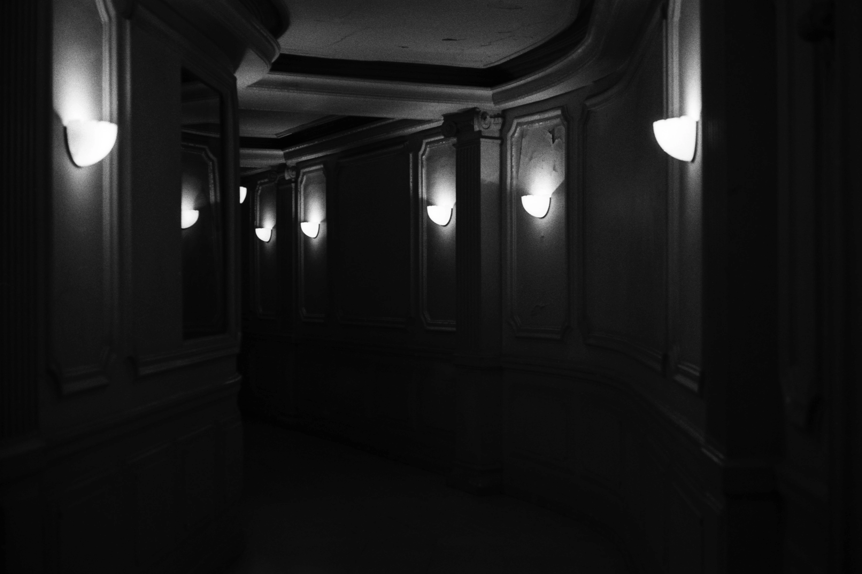 Les choses cachées, galerie